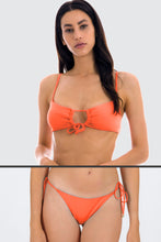 Laad de afbeelding in de Gallery-viewer, Gallery: Rio De Sol Set Set Light-Peach Mila Ibiza