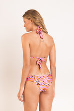 Laad de afbeelding in de Gallery-viewer, Model Back: Rio De Sol Top Top Sweet-Camo Mel