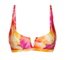 Laad de afbeelding in de Gallery-viewer, Product Front: Rio De Sol Top Top Tiedye-Red Bra-V
