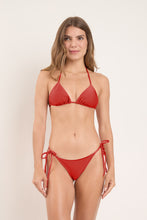 Laad de afbeelding in de Gallery-viewer, Model Front: Rio De Sol Bottom Bottom Shimmer-Liquor Cheeky-Tie
