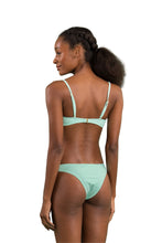 Laad de afbeelding in de Gallery-viewer, Model Back: Rio De Sol Bottom Bottom Malibu-Menta Essential
