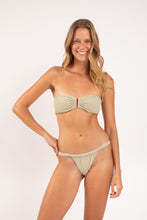 Laad de afbeelding in de Gallery-viewer, Image 05: Rio De Sol Set Set Brisa-Pistache Sara Eden
