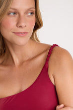 Laad de afbeelding in de Gallery-viewer, Image 11: Rio De Sol Top Top Touch-Carmim Isadora
