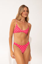 Laad de afbeelding in de Gallery-viewer, Image 06: Wednesday In Hawaii By Rio De Sol Top Top Kiko-Guava Hana
