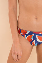 Laad de afbeelding in de Gallery-viewer, Image 08: Rio De Sol Set Set Leaves Tri-Inv Essential-Comfy
