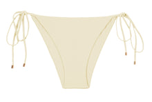 Laad de afbeelding in de Gallery-viewer, Product Front: Rio De Sol Bottom Bottom Off-White Lacinho
