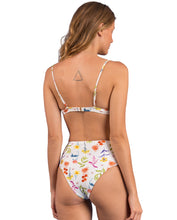 Laad de afbeelding in de Gallery-viewer, Image 08: Rio De Sol Set Set Countryside Kyra Hotpants
