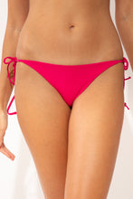 Laad de afbeelding in de Gallery-viewer, Gallery: Wednesday In Hawaii By Rio De Sol Bottom Bottom Guava Kaleia
