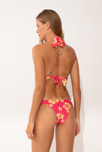 Laad de afbeelding in de Gallery-viewer, Model Back: Wednesday In Hawaii By Rio De Sol Bottom Bottom Pua-Guava Oahu
