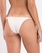 Laad de afbeelding in de Gallery-viewer, Image 05: Rio De Sol Bottom Bottom Malibu-Natural Lacinho
