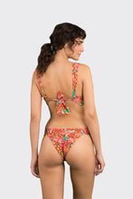 Laad de afbeelding in de Gallery-viewer, Model Back: Rio De Sol Set Set Tropics Halter-Marina Essential-Cos
