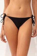 Laad de afbeelding in de Gallery-viewer, Gallery: Rio De Sol Bottom Bottom Shimmer-Black Lacinho
