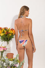 Laad de afbeelding in de Gallery-viewer, Model Back: Rio De Sol Set Set Fresh-Day Tri-Inv Lacinho

