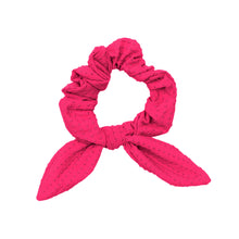Laad de afbeelding in de Gallery-viewer, Product Front: Rio De Sol Hair Accessory Dots-Virtual-Pink Scrunchie
