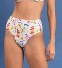 Laad de afbeelding in de Gallery-viewer, Image 13: Rio De Sol Bottom Bottom Countryside Hotpants
