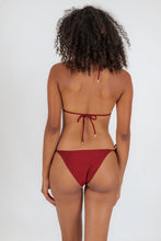 Laad de afbeelding in de Gallery-viewer, Model Back: Rio De Sol Set Set Shimmer-Divino Tri-Rope Ibiza-Rope
