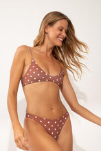 Laad de afbeelding in de Gallery-viewer, Image 06: Wednesday In Hawaii By Rio De Sol Set Set Kiko-Coco Hana Sunset
