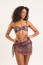 Laad de afbeelding in de Gallery-viewer, Image 05: Rio De Sol Beach Skirt Cobra Mini-Sarong
