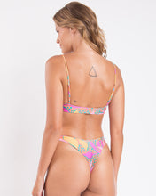 Laad de afbeelding in de Gallery-viewer, Image 05: Rio De Sol Set Set Lyla Mila Cali
