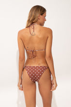 Laad de afbeelding in de Gallery-viewer, Model Back: Wednesday In Hawaii By Rio De Sol Bottom Bottom Kiko-Coco Kaleia-Comfy

