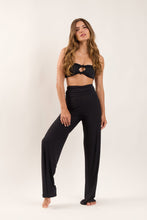 Laad de afbeelding in de Gallery-viewer, Image 05: Rio De Sol Beach Trousers Black Pants Knot
