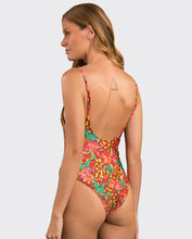 Laad de afbeelding in de Gallery-viewer, Image 08: Rio De Sol One-Piece Tropics Hype
