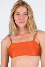 Laad de afbeelding in de Gallery-viewer, Gallery: Rio De Sol Top Top Paprica Bandeau-Reto
