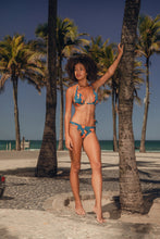 Laad de afbeelding in de Gallery-viewer, Image 11: Rio De Sol Top Top Luma Mel
