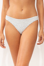 Laad de afbeelding in de Gallery-viewer, Gallery: Rio De Sol Bottom Bottom Linea-White Essential-Comfy
