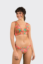 Laad de afbeelding in de Gallery-viewer, Image 04: Rio De Sol Set Set Tropics Halter-Marina Essential-Cos
