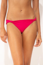 Laad de afbeelding in de Gallery-viewer, Gallery: Wednesday In Hawaii By Rio De Sol Bottom Bottom Guava Mel
