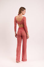 Laad de afbeelding in de Gallery-viewer, Model Back: Rio De Sol Beach Top Floral-Scales Top Harper
