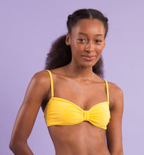 Laad de afbeelding in de Gallery-viewer, Image 09: Rio De Sol Top Top Malibu-Yellow Bandeau-Duo
