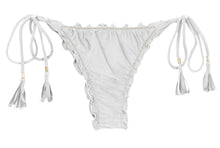 Laad de afbeelding in de Gallery-viewer, Product Front: Rio De Sol Bottom Bottom Shimmer-White Frufru-Fio

