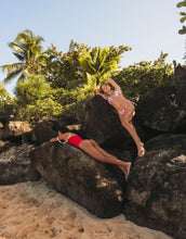 Laad de afbeelding in de Gallery-viewer, Image 12: Wednesday In Hawaii By Rio De Sol Top Top Pua-Hibiscus Kauai
