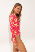 Laad de afbeelding in de Gallery-viewer, Image 03: Wednesday In Hawaii By Rio De Sol One-Piece Pua-Guava Surf
