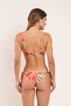 Laad de afbeelding in de Gallery-viewer, Model Back: Rio De Sol Top Top Sea-Bloom Chantal
