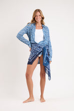 Laad de afbeelding in de Gallery-viewer, Product Front: Rio De Sol Pareo Chuva Canga
