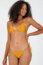 Laad de afbeelding in de Gallery-viewer, Gallery: Rio De Sol Set Set Damasco Tri-Rope Cheeky-Rope
