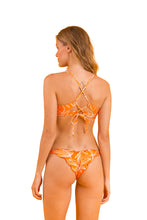 Laad de afbeelding in de Gallery-viewer, Model Back: Rio De Sol Set Set Trail-Orange Tank-Tie Ipanema
