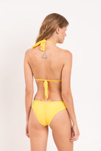 Laad de afbeelding in de Gallery-viewer, Model Back: Rio De Sol Bottom Bottom Amarelo Mel
