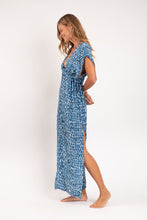 Laad de afbeelding in de Gallery-viewer, Image 03: Rio De Sol Maxi Dresses Chuva Long Dress Soleil
