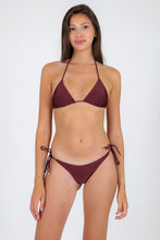 Laad de afbeelding in de Gallery-viewer, Model Front: Rio De Sol Bottom Bottom Barolo Ibiza-Rope
