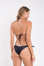 Laad de afbeelding in de Gallery-viewer, Model Back: Rio De Sol Set Set Touch-Black Tri-Inv Cheeky-Tie
