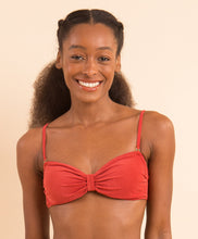 Laad de afbeelding in de Gallery-viewer, Image 11: Rio De Sol Top Top Malibu-Chili Bandeau-Duo
