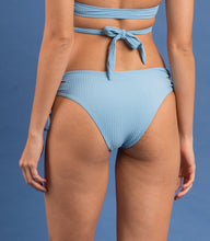 Laad de afbeelding in de Gallery-viewer, Image 11: Rio De Sol Bottom Bottom Dots-Sky Madrid
