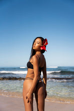 Laad de afbeelding in de Gallery-viewer, Image 11: Wednesday In Hawaii By Rio De Sol Bottom Bottom Lava Isla
