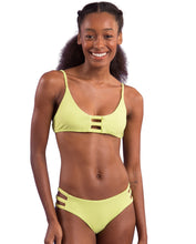 Laad de afbeelding in de Gallery-viewer, Gallery: Rio De Sol Set Set Bora-Citrus Bra-Trio Madrid-Trio
