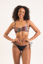 Laad de afbeelding in de Gallery-viewer, Image 06: Rio De Sol Set Set Cobra Twist Ibiza-Comfy

