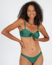 Laad de afbeelding in de Gallery-viewer, Gallery: Rio De Sol Set Set Palace Bandeau-No Essential
